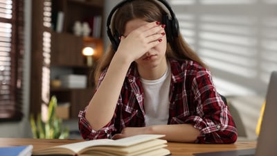 Cómo ayudar a tu hijo adolescente a gestionar su ansiedad: guía práctica y estrategias efectivas